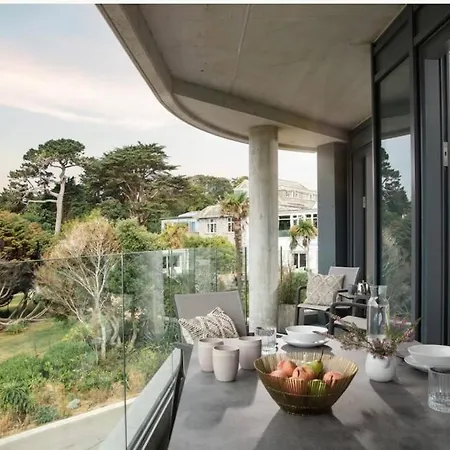 Sea View Terrace *